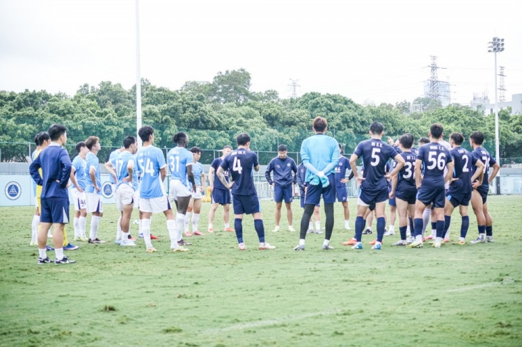 深圳新鹏城内部对抗赛检验阵容，全员出场执行战术部署
