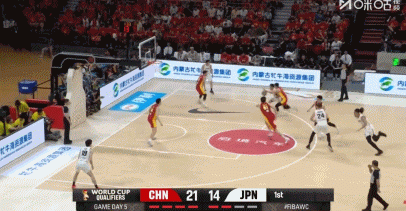 世预赛观察：杨瀚森掩护陷阱，廖三宁被迫焊死，高诗岩的10分钟极限