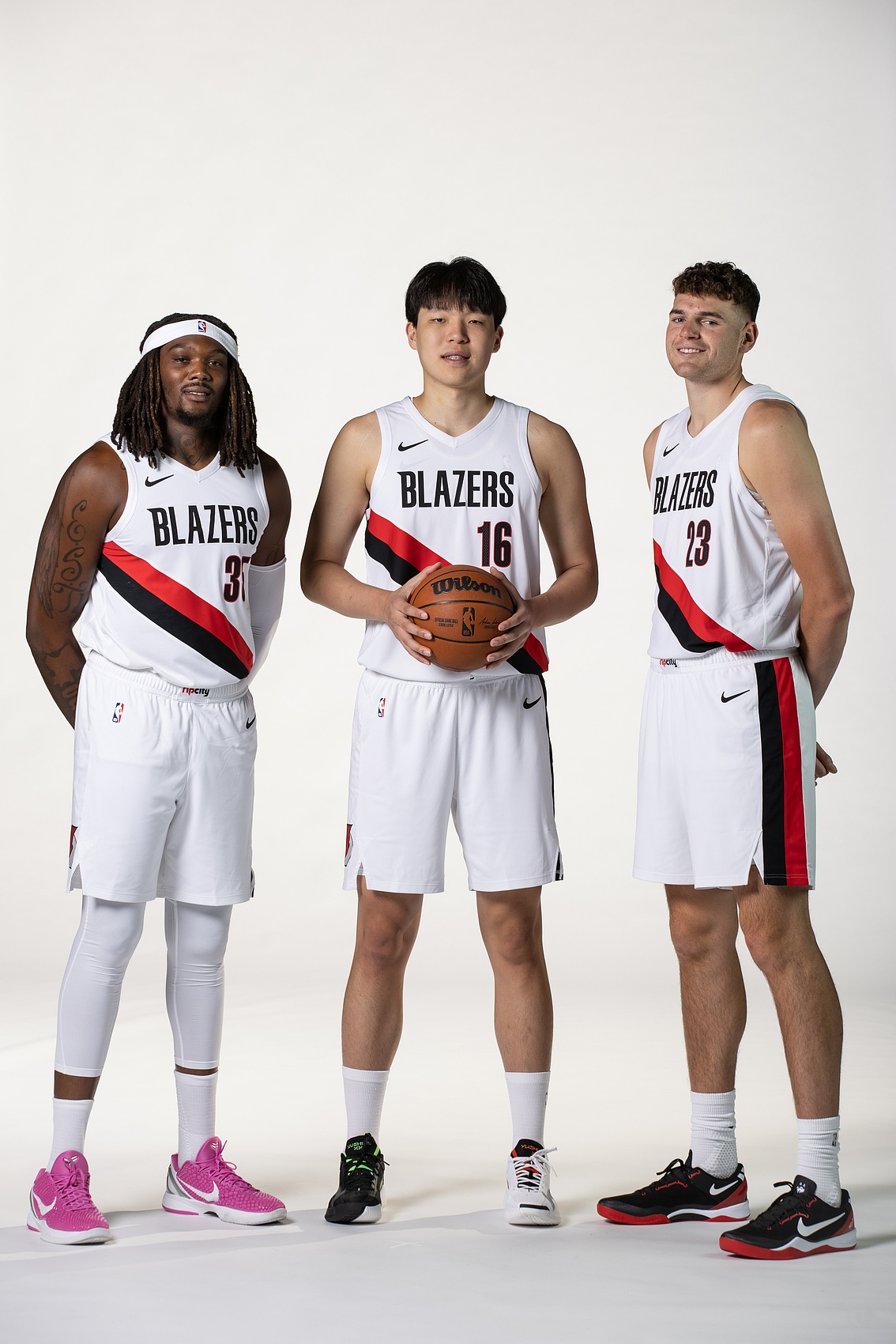杨瀚森下赛季出场时间受限？开拓者媒体人直言：他还没挣到资格