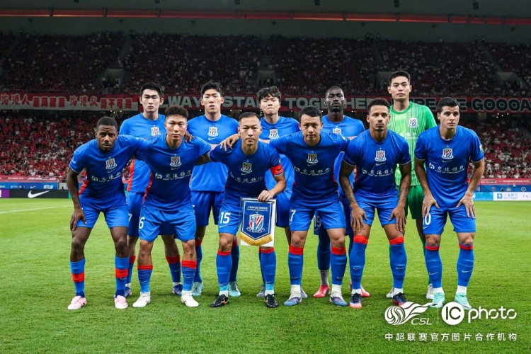 莱昂纳多闪击李新翔破门 上海海港2-0力克申花德比 莱昂纳多闪击李新翔破门 上海海港2-0力克申花德比