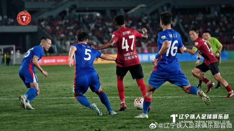 热菲尼奥梅开二度 辽宁铁人楠波湾3-1力克上海申花 热菲尼奥梅开二度 辽宁铁人楠波湾3-1力克上海申花