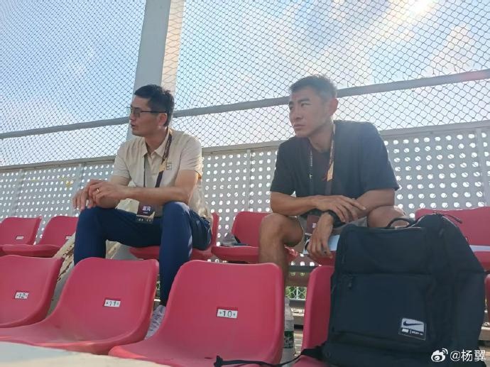邵佳一连续两日督战U17国足 于汉超现身毕尔巴鄂竞技一役