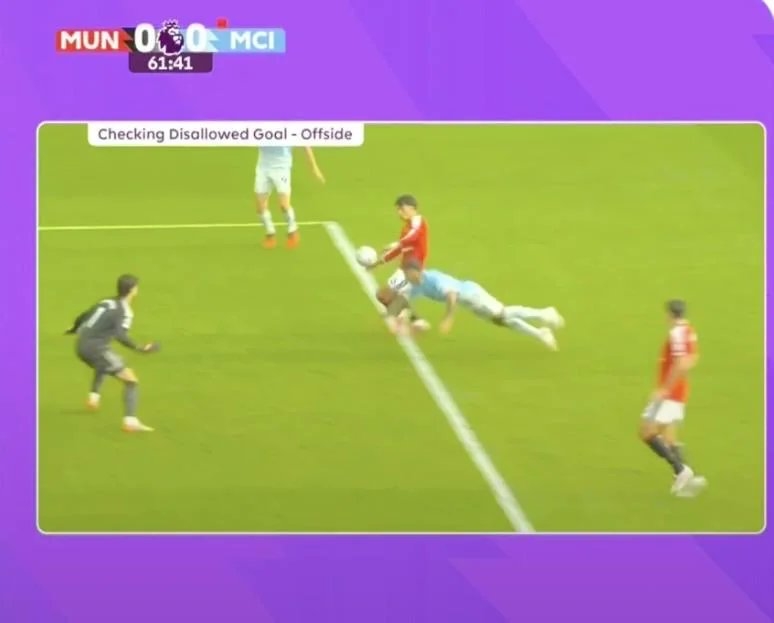 今日趣图:曼联球迷上半场:黑就受着;下半场:奥利弗还有王法吗 今日趣图:曼联球迷上半场:黑就受着;下半场:奥利弗还有王法吗